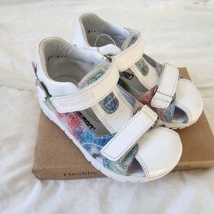 Minimen girls summer sandals. EU 24.